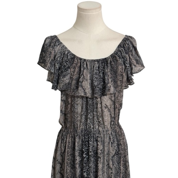 MADISON Off the Shoulder Maxi Dress Snakeskin Animal Print Vacation Party Size M - Picture 4 of 6